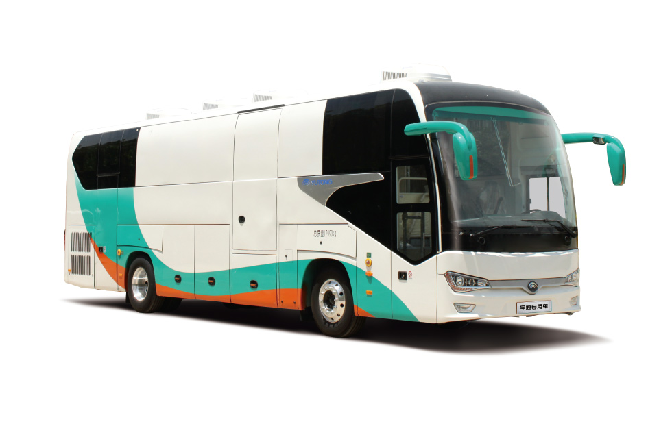 11米全身CT车 首次将全身CT应用到客车车载领域，助力健康中国战略和分级诊疗政策的落地。